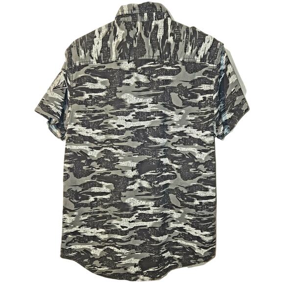 Truth Substance Black, White, and Gray Button-Down Shirt - Size Med 0028 - Picture 10 of 12